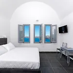Pancratium & Bed and breakfast 4*