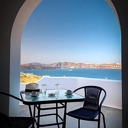 Pancratium & Bed & Breakfast 4*