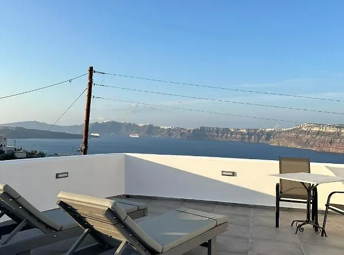 Pancratium & 4* Akrotiri (Santorini)