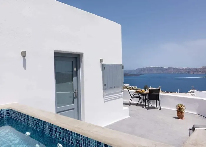 Pancratium & 4* Akrotiri (Santorini)