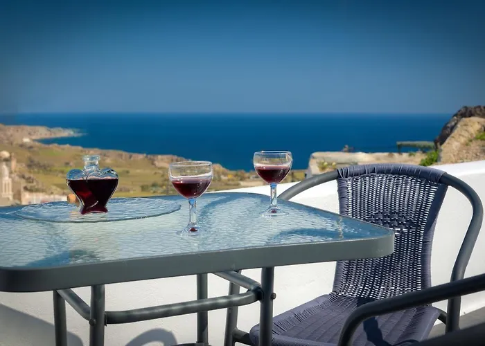 Pancratium & Bed & Breakfast Akrotiri (Santorini)