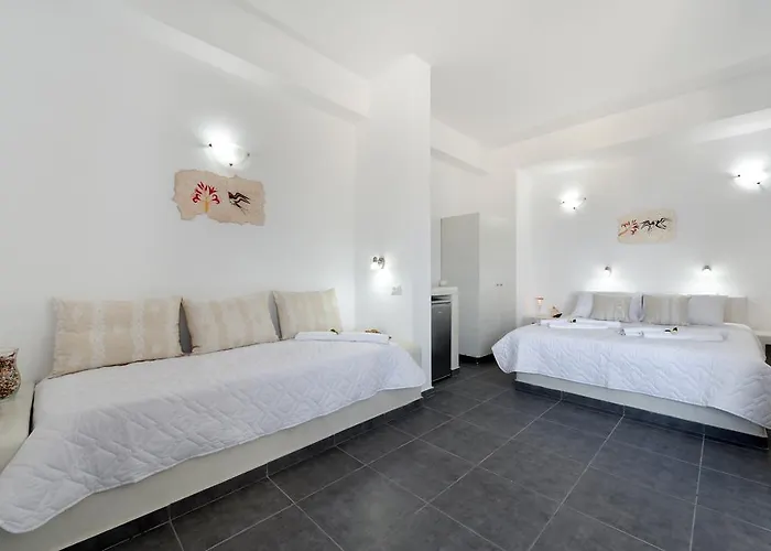 Pancratium & Akrotiri (Santorini)