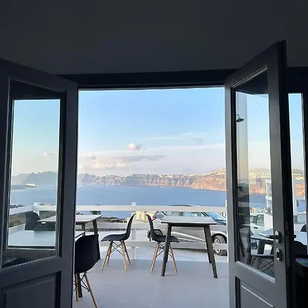 Pancratium & לינה וארוחת בוקר Akrotírion